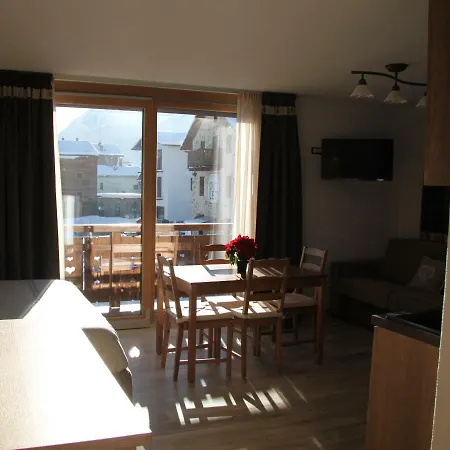 Mont Chalet Apartaments Livigno Exterior photo
